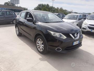 Nissan Qashqai 1.5 dCi Tekna - 2015
