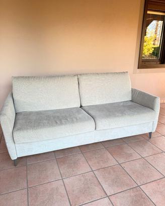 Divano letto matrimoniale 