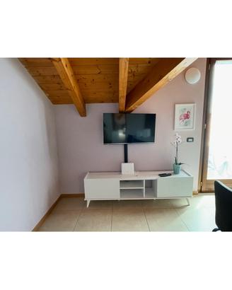 Mobile tv basso bianco