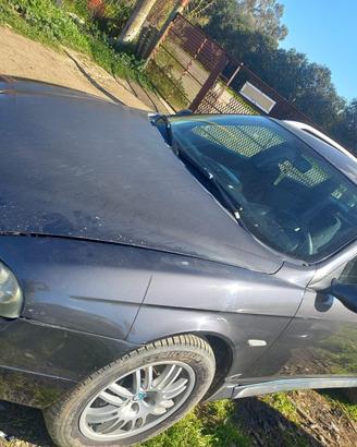 Crosswagon Q4