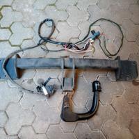 BMW SERIE 1 04 - 13 gancio traino estraibile scomp