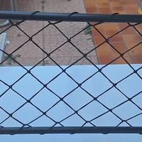 rete separatoria per cane in auto 