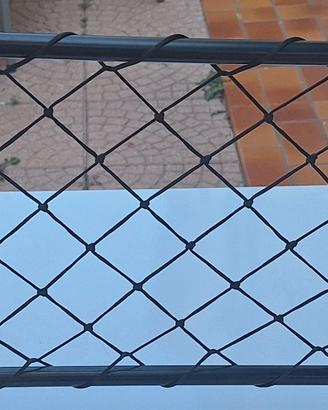 rete separatoria per cane in auto 