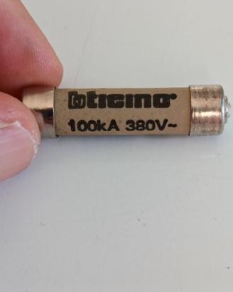 fusibile BTicino 100 kA, 380 V