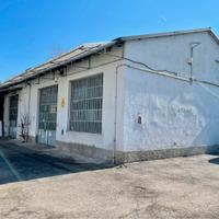 Capannone 120 mq - Milano Baggio Via Capri