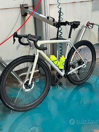 Specialized Crux Pro GRX DI2