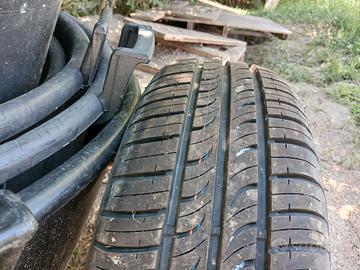 Ruota di scorta Ford fiesta