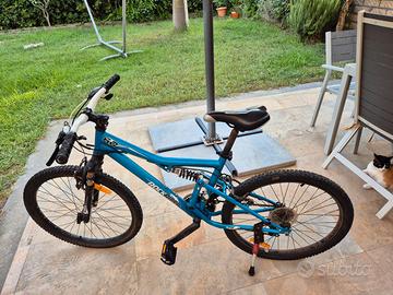 MTB Rock Rider Btwin Decathlon 24" azzurra