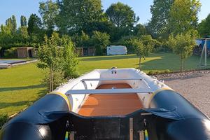 Gommone tender zar con carrello