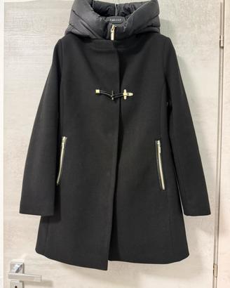 Cappotto con cappuccio