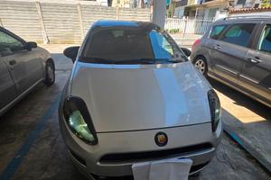 grande punto evo 12. 65 cv. benzina. GPL.