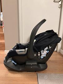 Ovetto Inglesina blu + base