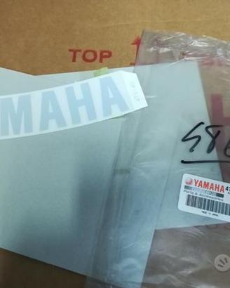 -Emblema serbatoio Yamaha R6 4TV2153A4000