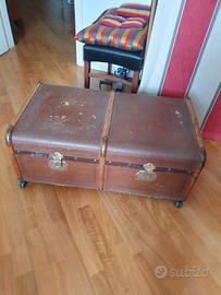 baule vintage con rotelle