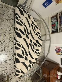 Divano-Letto di Design Moderno a Mezza Luna