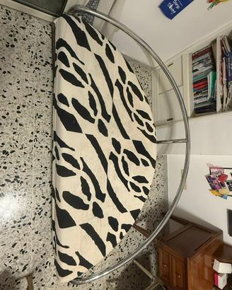 Divano-Letto di Design Moderno a Mezza Luna