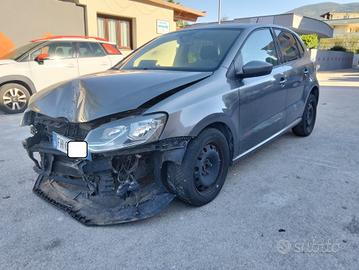 VW Polo 1.4 TDI 90cv DSG 2017 SINISTRATA