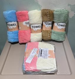 5 asciugamani ancora imballati