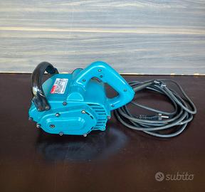 Spazzolatrice Makita