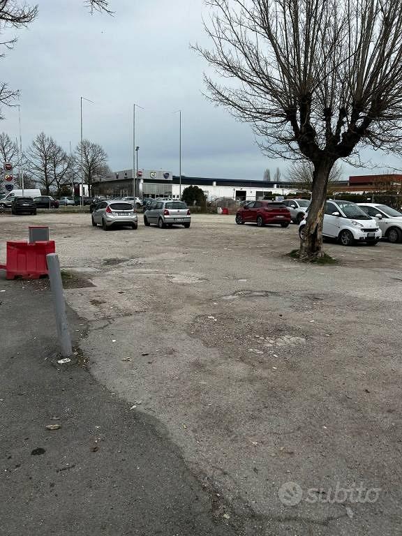 Immobile in asta di 3477 m² a Forlì - Vista 4