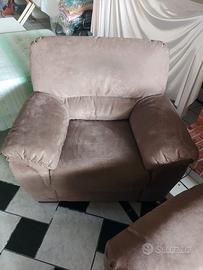 divano e poltrona