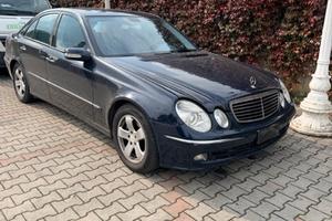 Ricambi Mercedes Classe E220 CDI (W/S211) Automati