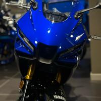 Yamaha YZF R3 NERA O BLU