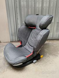 Seggiolino auto