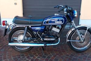 Yamaha RD 350 PRIMA VERNICE