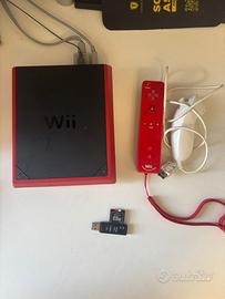 Wii mini rossa con giochi