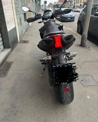 Aprilia Dorsoduro 900