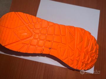 Skechers arancioni