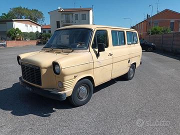FORD TRANSIT 1976