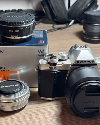Olympus OM-D EM-10 markII + 25mm 1.7 LUMIX