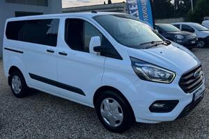 Ford Transit Custom 9 posti 2021 iva deducibile