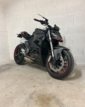 DUCATI STREETFIGHTER V2 2023 FULL CARBON