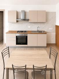 Bilocale indipendente parzialm. ammobiliato 600