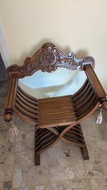 Sedia in legno stile Savonarola