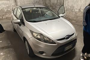 Ford Fiesta 6 Serie Grigio Bnz/GPL