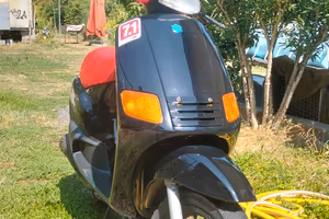 Piaggio Zip 