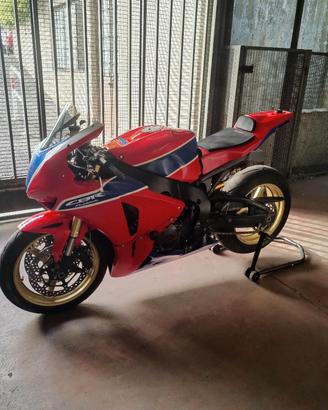 Honda CBR 1000 RR 