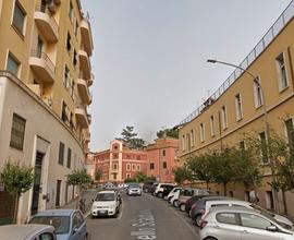 Piazza Bologna Monolocale Con Balcone