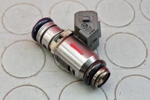 INIETTORE BENZINA DUCATI HYPERMOTARD 1100 2007 200