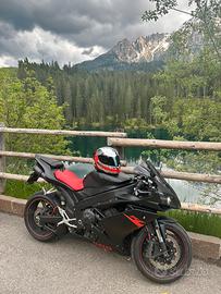 Yamaha R1