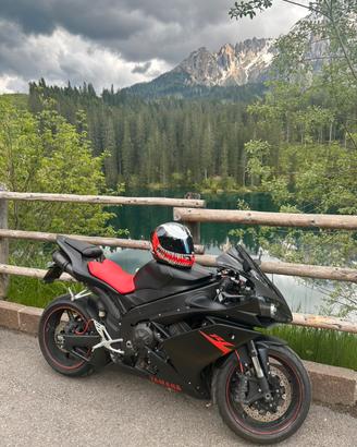 Yamaha R1