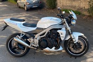 Triumph Speed triple