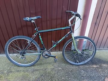 Bici Bottecchia sport vintage ruote 26