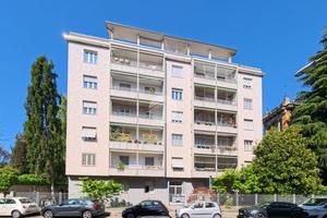 6 LOCALI A GALLARATE