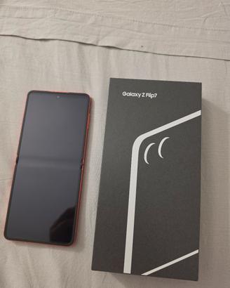 Samsung Galaxy ZFlip 7 
