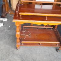 carrello con rotelle porta liquori